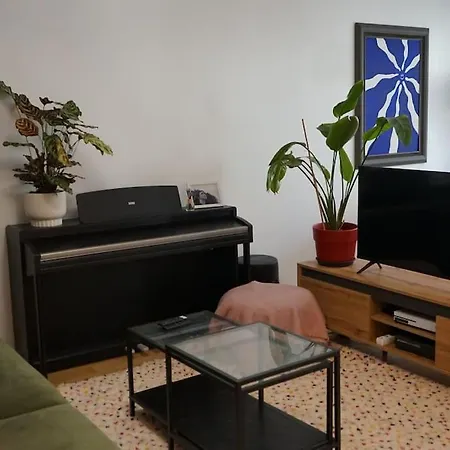 Au Coeur Du Marais Apartment